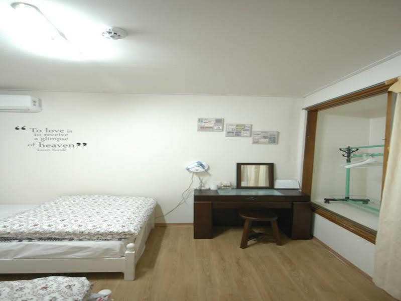 Casa Mini Hotel Gyeongju Exteriör bild